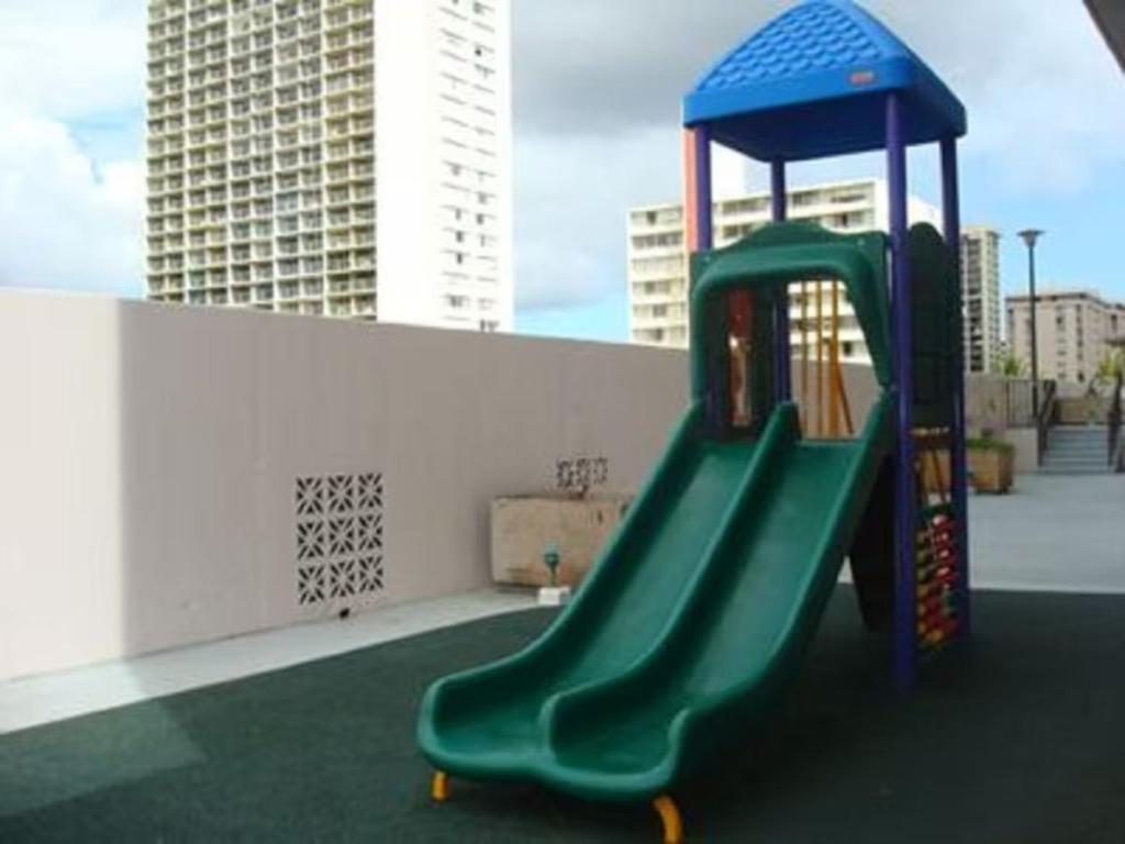 Heart Of Waikiki,1Bdrm,Free Parking, Wifi,No Resort Fees,Youtube,Netflix ! Honolulu Exterior foto