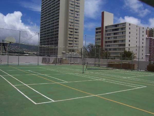 Heart Of Waikiki,1Bdrm,Free Parking, Wifi,No Resort Fees,Youtube,Netflix ! Honolulu Exterior foto